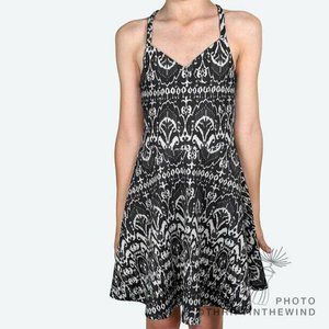 [39] Abercrombie Kids Black White Sleeveless Midi Skater Dress Size XL 16